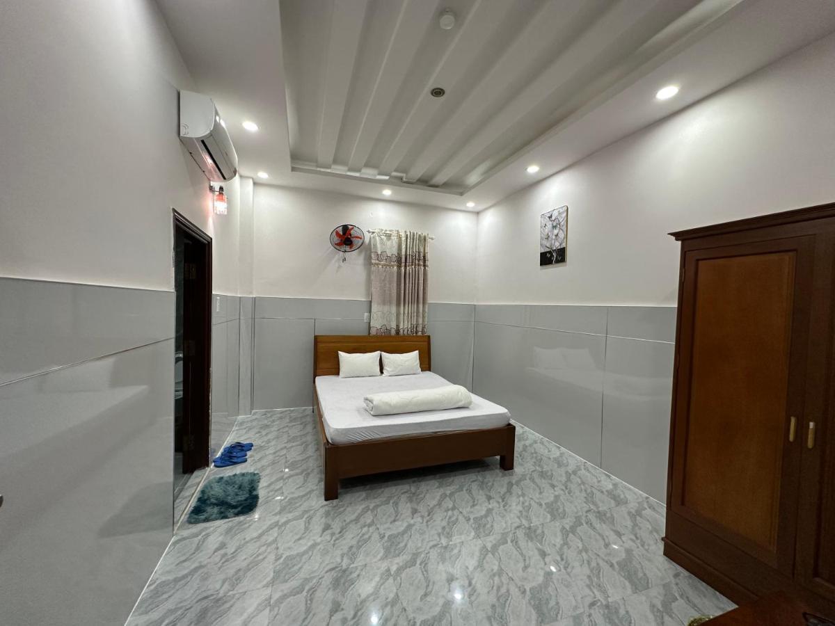 Hoang Linh Hotel Buôn Ma Thuột Ngoại thất bức ảnh