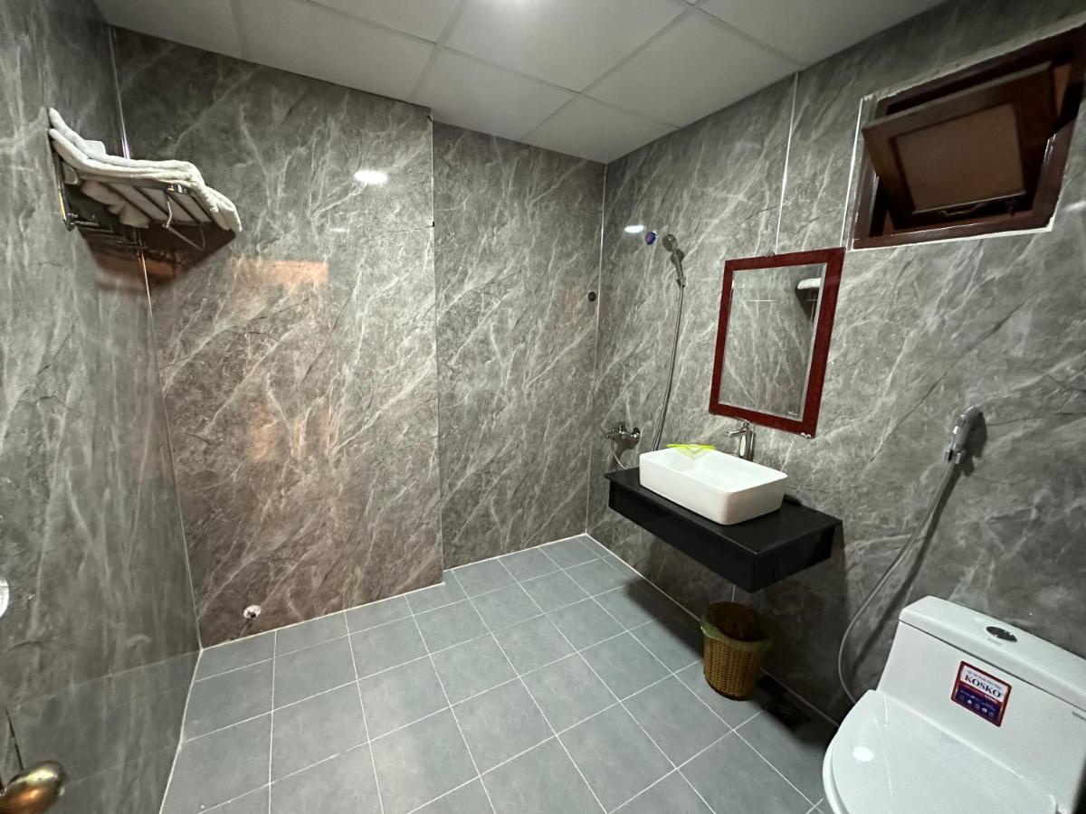 Hoang Linh Hotel Buôn Ma Thuột Ngoại thất bức ảnh